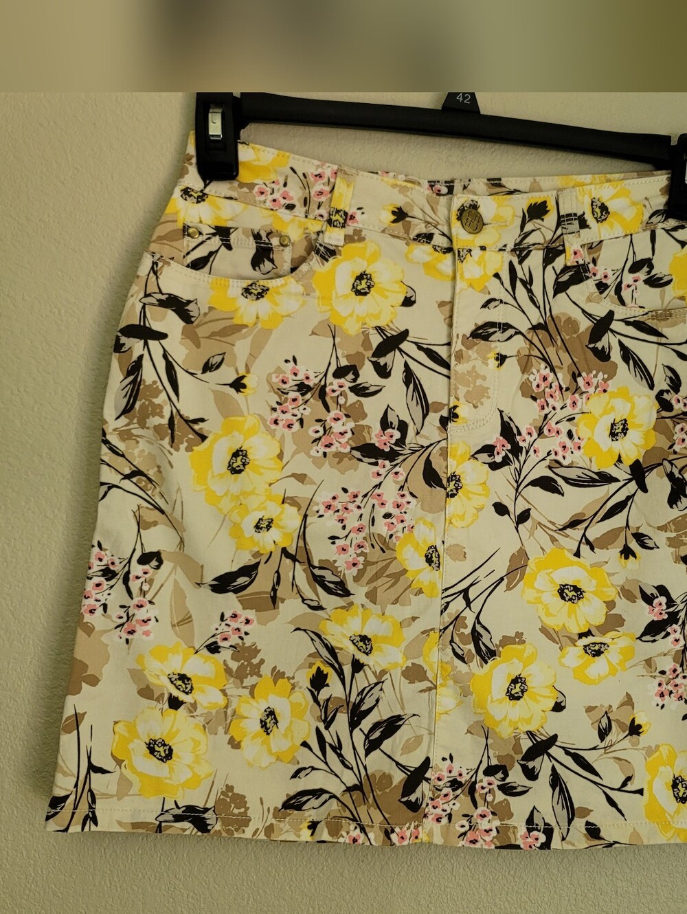 croft & barrow Yellow Floral Mini Skirt on Cream